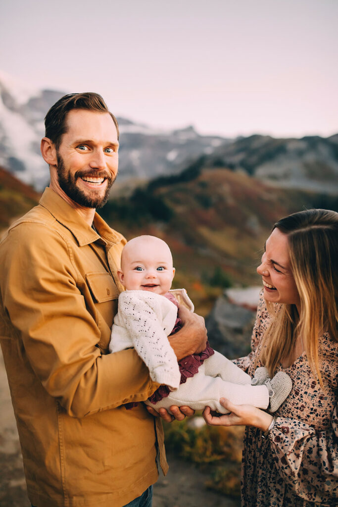 Family photoshoot in Mt.Rainier Paradise