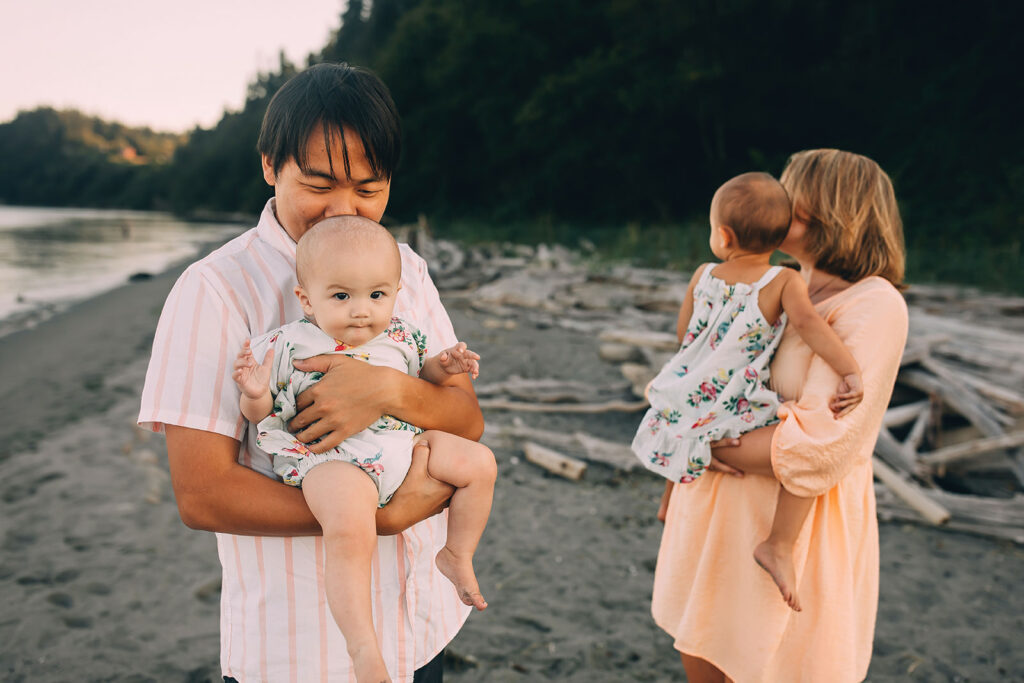 Family photoshoot at the beach of Point No Point in Kitsap County Washington